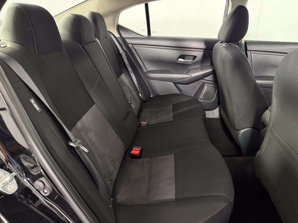 Used 2025 Nissan Sentra SR FWD image 15