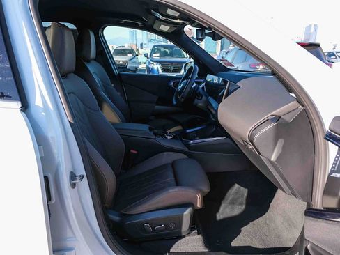 Used 2025 BMW X3 xDrive30i AWD/4WD image 17