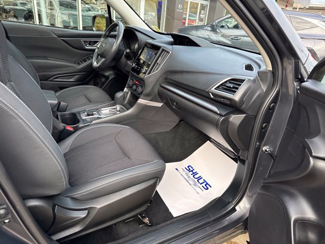 Used 2021 Subaru Forester Premium AWD/4WD image 21