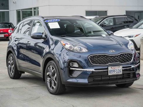 Used 2022 Kia Sportage EX FWD image 6