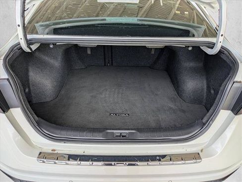 Used 2022 Nissan Altima 2.5 SR AWD/4WD image 6