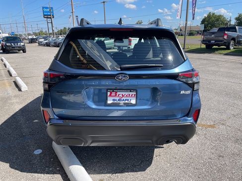 Used 2025 Subaru Forester image 6
