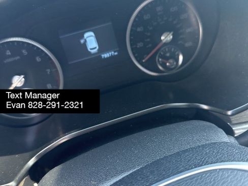 Used 2022 Kia Telluride EX w/ EX Premium Package image 4