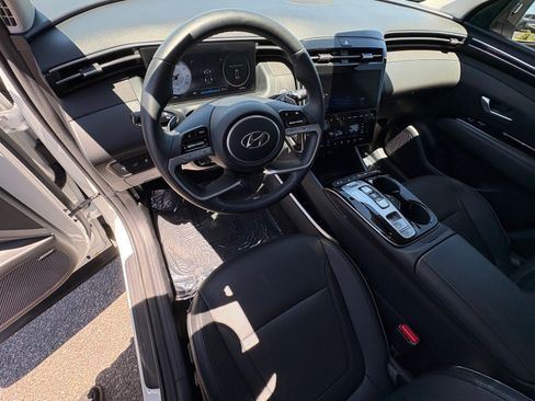 Used 2022 Hyundai Tucson Limited w/ Cargo Package AWD/4WD image 14
