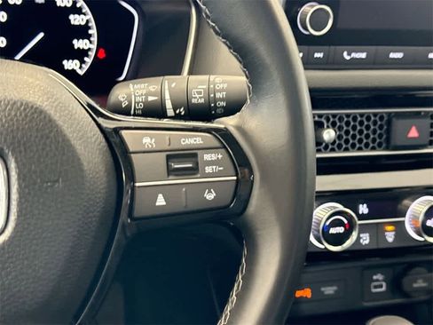 Used 2024 Honda Civic EX-L image 25