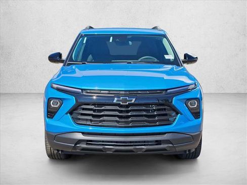 New 2026 Chevrolet TrailBlazer LT w/ Midnight Edition FWD image 6