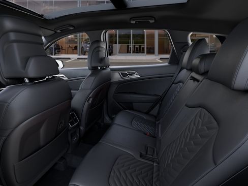 New 2026 Kia Sportage X-Line w/ X-Line Premium Package AWD/4WD image 18