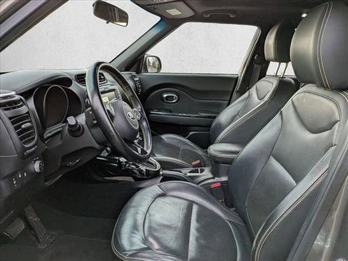 Used 2014 Kia Soul + w/ Primo Package image 17