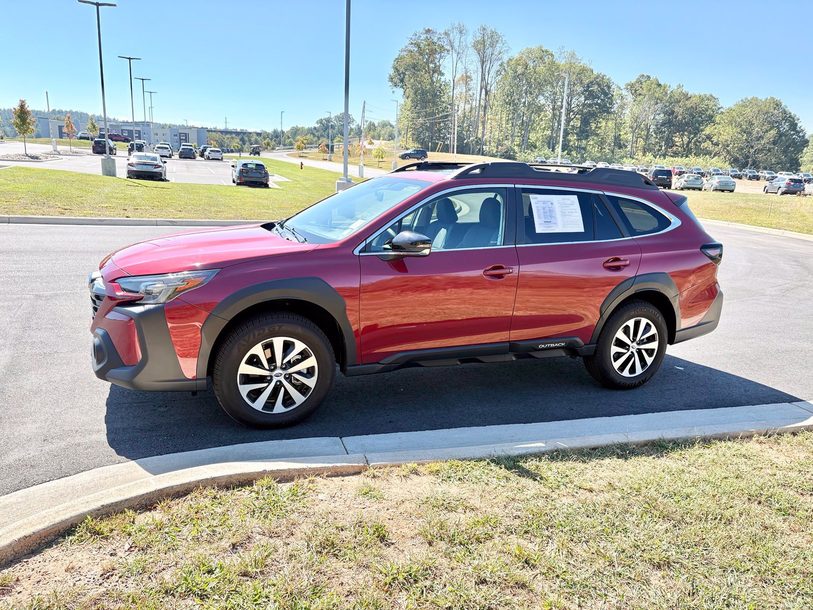 Certified 2024 Subaru Outback Premium AWD/4WD image 4
