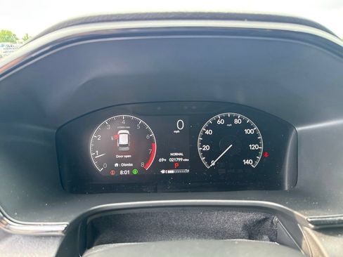 Used 2025 Honda CR-V LX image 14