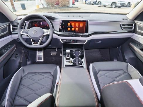 New 2026 Volkswagen Atlas Peak Edition AWD/4WD image 20