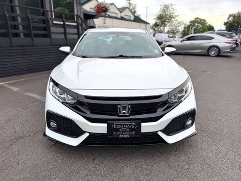 Used 2018 Honda Civic Sport image 6