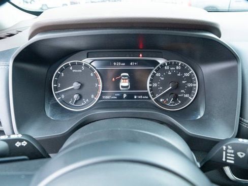 Used 2023 Nissan Rogue S image 17