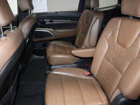 Used 2020 Kia Telluride SX w/ SX Prestige Package image 24