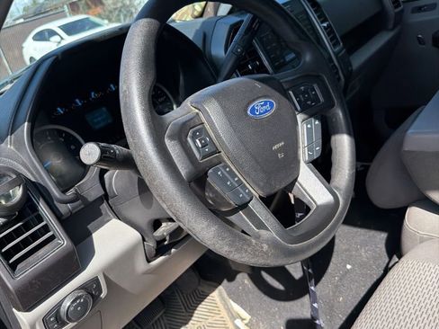 Used 2017 Ford F150 XLT AWD/4WD image 21