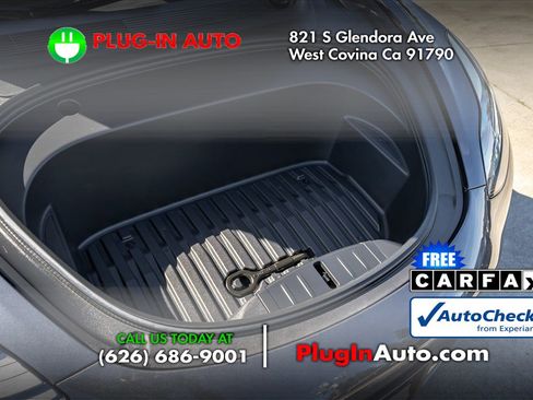 Used 2023 Tesla Model 3 Performance image 15