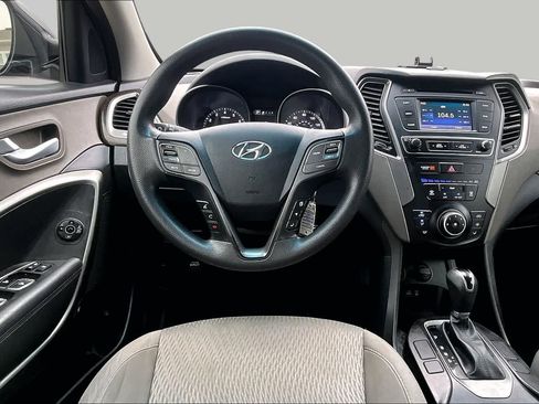 Used 2017 Hyundai Santa Fe Sport FWD image 6