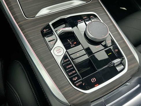 New 2026 BMW X5 xDrive50e image 22