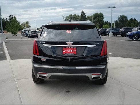 Used 2020 Cadillac XT5 Premium Luxury FWD image 4
