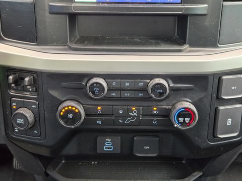 Used 2024 Ford F250 XL w/ STX Appearance Package AWD/4WD image 17