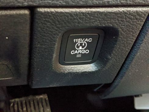 New 2026 RAM 3500 Big Horn AWD/4WD image 18