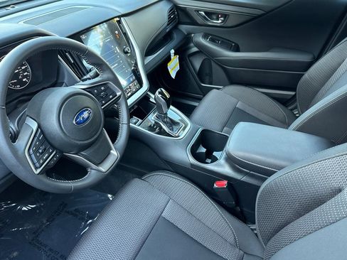 Used 2025 Subaru Outback Premium image 12