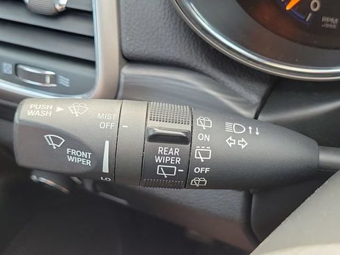 Used 2021 Jeep Grand Cherokee Altitude AWD/4WD image 19