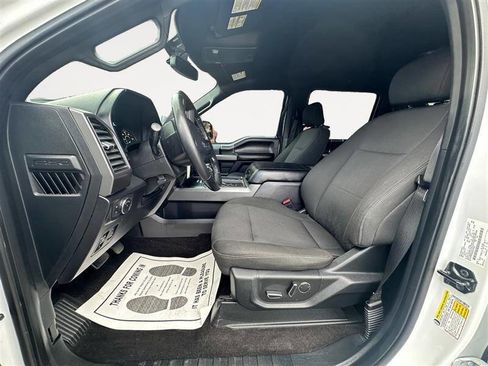 Used 2018 Ford F150 XLT w/ Equipment Group 302A Luxury image 9