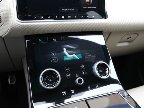 Used 2020 Land Rover Range Rover Velar R-Dynamic S image 45