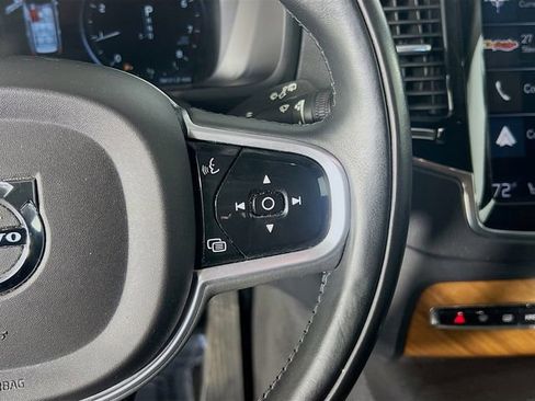 Used 2022 Volvo XC90 T6 Momentum w/ Advanced Package image 17