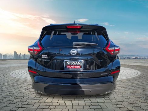 Certified 2023 Nissan Murano SV w/ SV Midnight Edition Package image 6