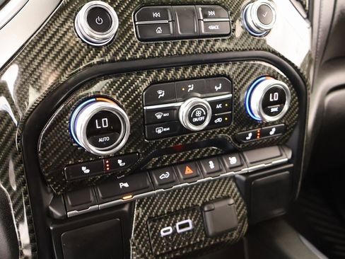 Used 2022 Chevrolet Silverado 1500 RST w/ Redline Edition image 7