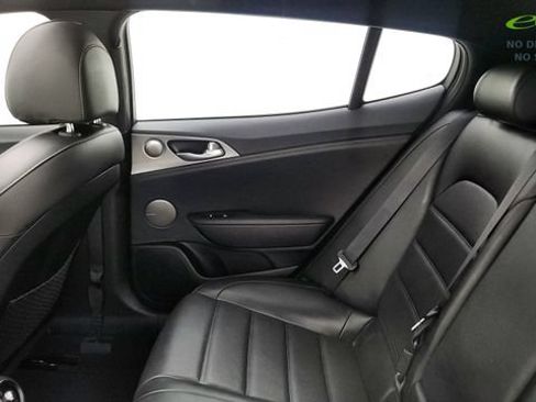 Used 2020 Kia Stinger GT2 AWD/4WD image 29