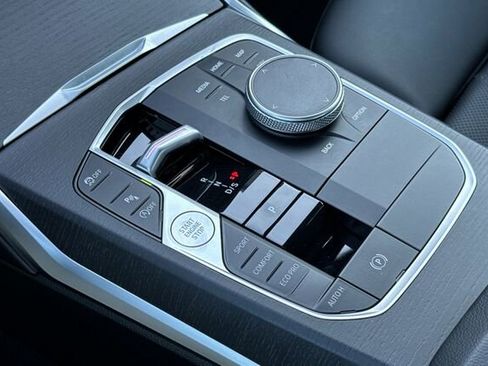 Used 2025 BMW 330i xDrive Sedan image 21