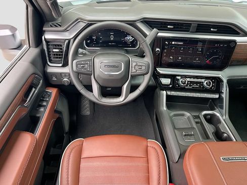 New 2026 GMC Sierra 2500 Denali Ultimate AWD/4WD image 16