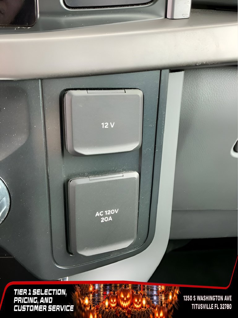 Used 2025 Ford F150 XLT w/ Equipment Group 301A Standard AWD/4WD image 29
