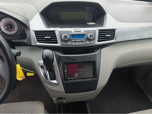Used 2011 Honda Odyssey EX image 14