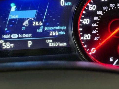 Used 2021 Toyota Camry XSE image 34