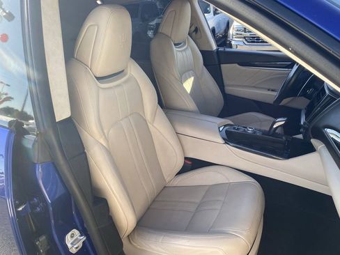 Used 2022 Maserati Levante Modena AWD/4WD image 9