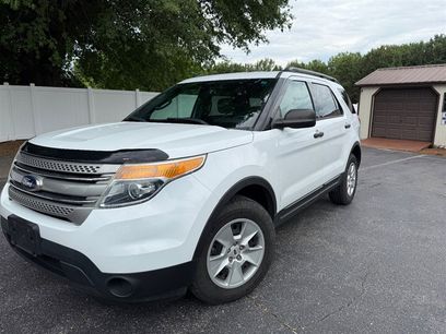 Used 2013 Ford Explorer 4WD w/ Class III Trailer Tow Pkg