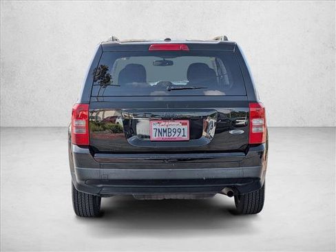 Used 2015 Jeep Patriot Sport w/ Power Value Group FWD image 6