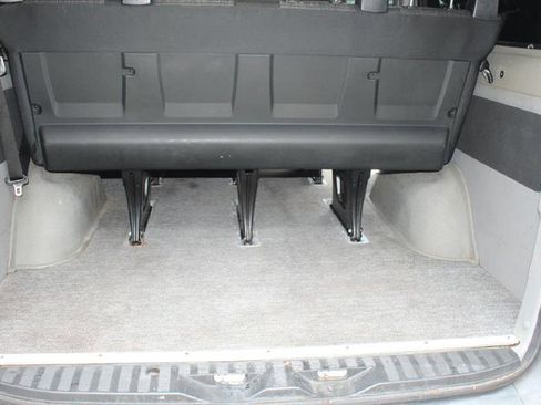 Used 2016 Mercedes-Benz Sprinter 2500 image 13