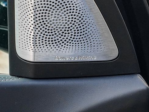 Used 2023 BMW X5 M50i w/ Executive Package image 11