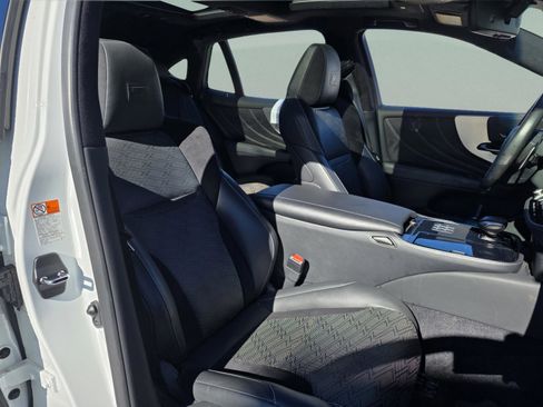 Used 2023 Lexus LS 500 F Sport image 24