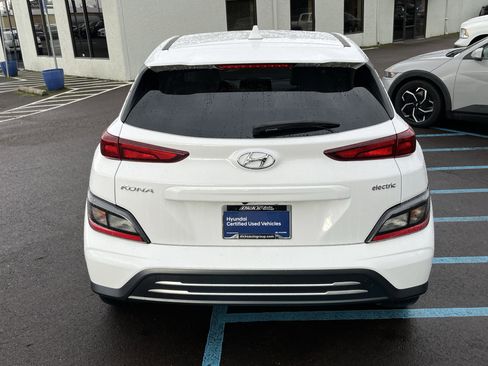 Certified 2023 Hyundai Kona SE image 4