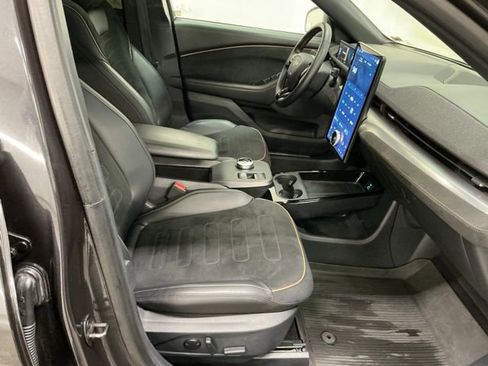 Used 2021 Ford Mustang Mach-E GT image 21