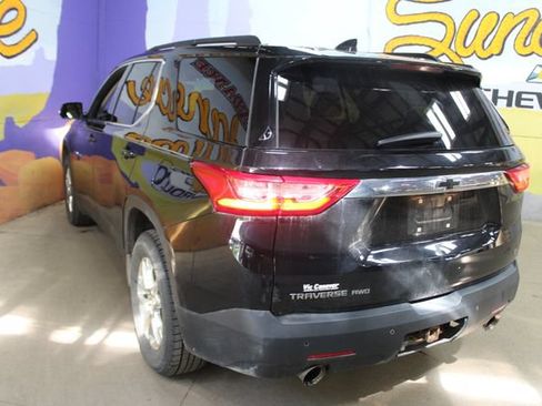 Used 2020 Chevrolet Traverse LT w/ LPO, Floor Liner Package AWD/4WD image 5