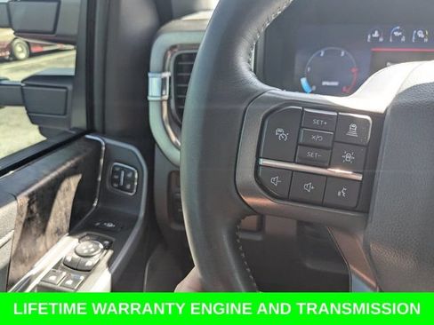 Used 2024 Ford F250 Lariat w/ Lariat Ultimate Package AWD/4WD image 18