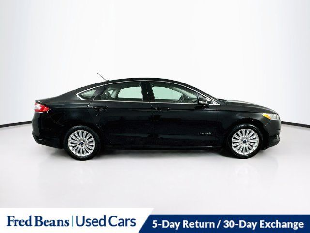 Used 2015 Ford Fusion SE w/ Equipment Group 502A FWD image 9