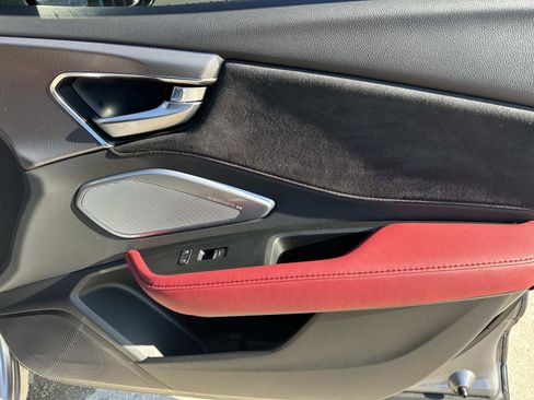 Certified 2025 Acura RDX A-Spec image 3